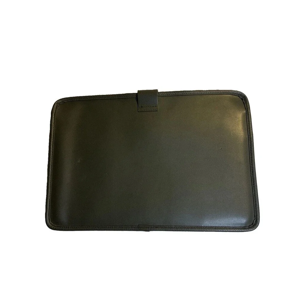 BÉIS Padded Laptop Sleeve Green Faux Leather Computer Case